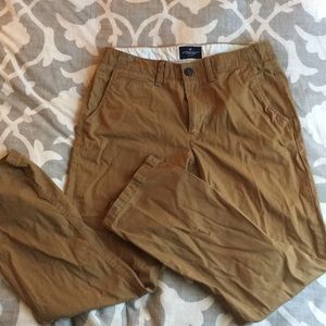 Men’s American Eagle Khaki pants 33x32